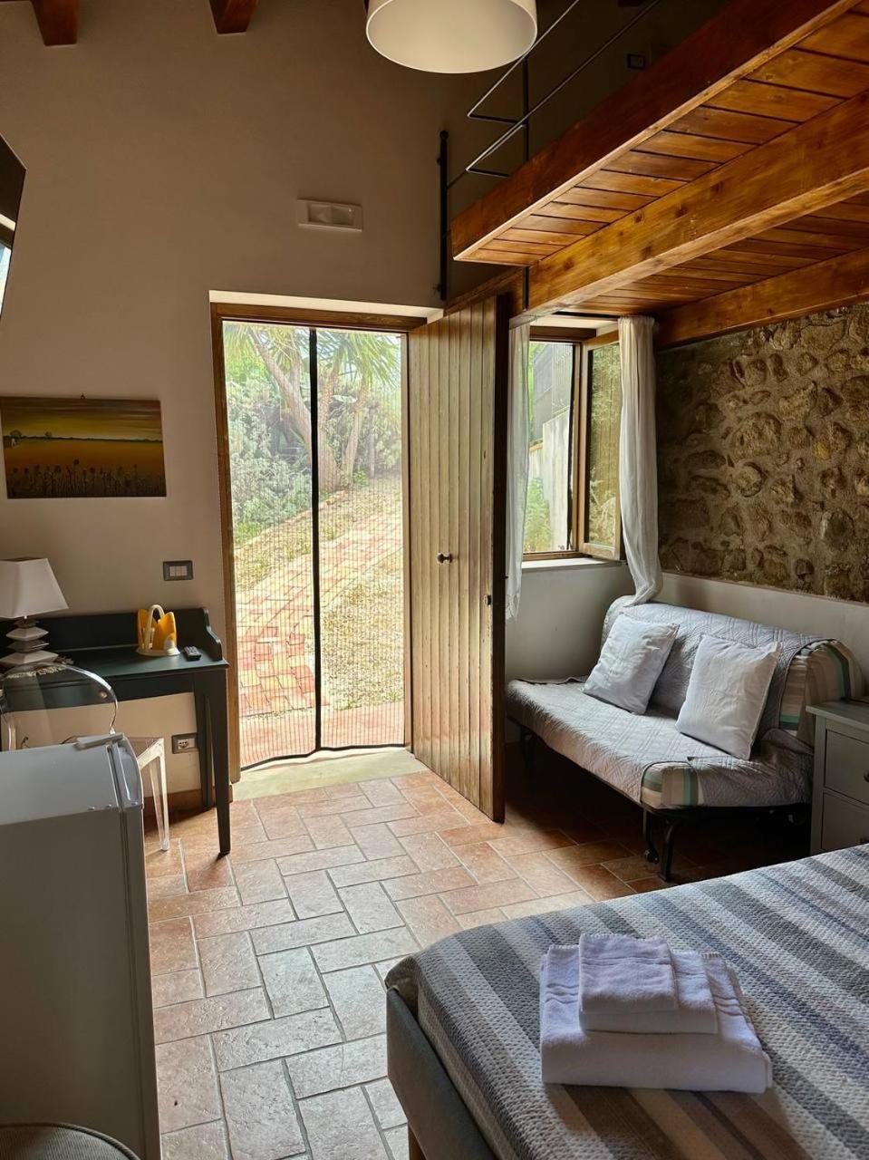 Hotel Roba Albanisi Aragona Exteriér fotografie