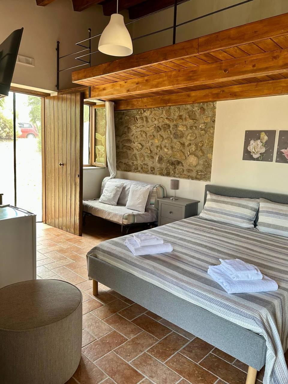 Hotel Roba Albanisi Aragona Exteriér fotografie